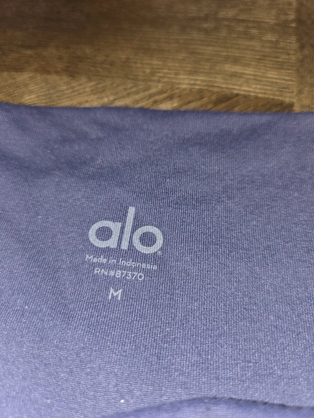 Alo Yoga High Waist Airbrush Full Length Legging in Baby sz MEDIUM